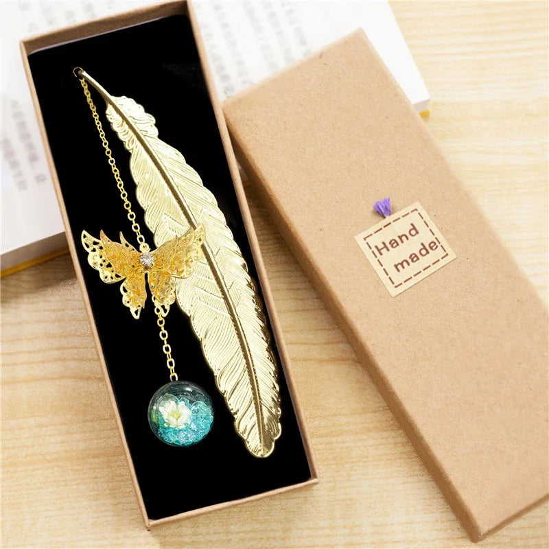 Metal Feather Bookmark Creative Book Marks Immortal Dried Flower Butterfly Leaf Student Bookmark for Teacher's Day Kids Gifts